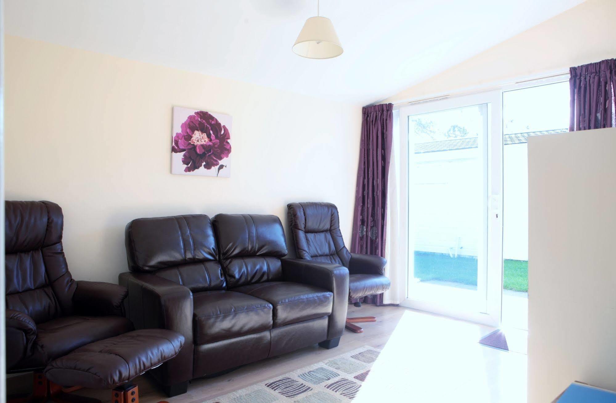 Atlantic Bays Holiday Park Padstow Exterior foto